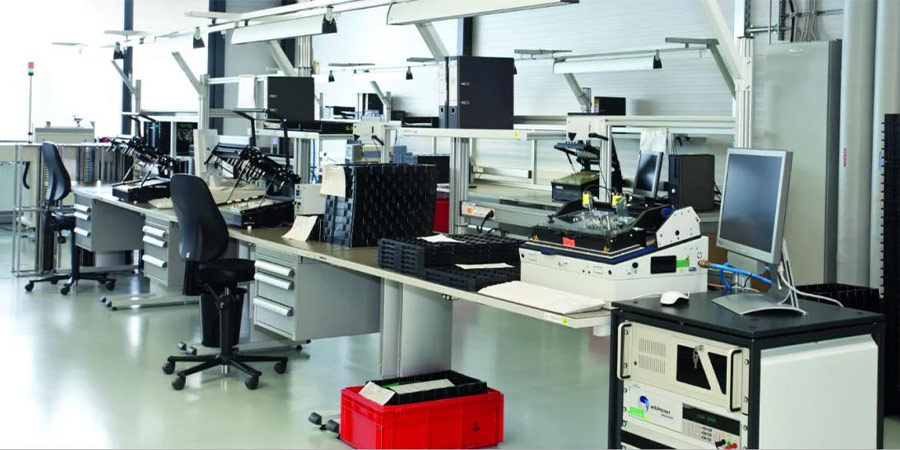 How Kaisertech Helps You To Choose An Ergonomic Workstation With Custom ESD Workbenches
